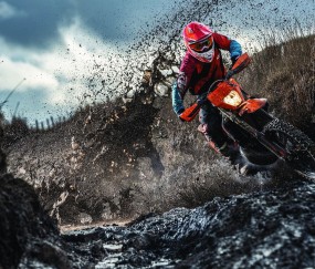 开云体育登录-季后赛抢七之夜，小贾伦如何用错误的节奏带动全队